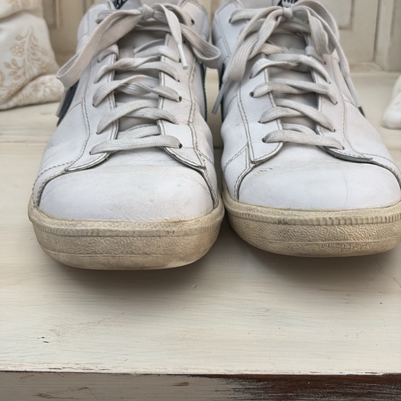 Vintage Nike Sneakers - Picture 8 of 12